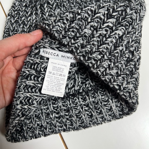 Rebecca Minkoff Monochrome Knit Hat and wrist hand cuff - Picture 8 of 10